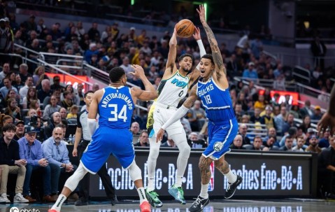 哈里伯顿逆天3+1绝杀 字母哥空砍19+17步行者胜雄鹿