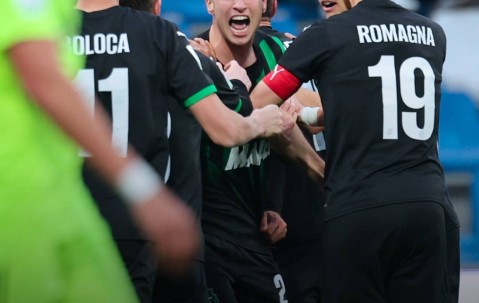 颤抖吧国米！萨索洛5轮4胜14分领跑意乙直通区，去年双杀意甲冠军