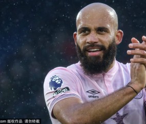 曼联新星姆贝乌莫首次亮相，阿莫林揭示未来雄心