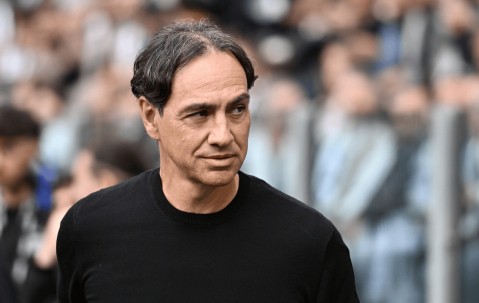 10人尤文图斯2-0完胜，升至欧冠区，27岁阿根廷悍将飙无敌世界波