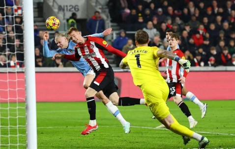 拜仁状态下滑？法甲焦点战深度解析：拜仁慕尼黑VS法兰克福