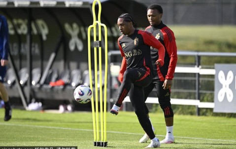 利物浦锁定里昂天才边锋！2000万欧抢夺比利时新星福法纳