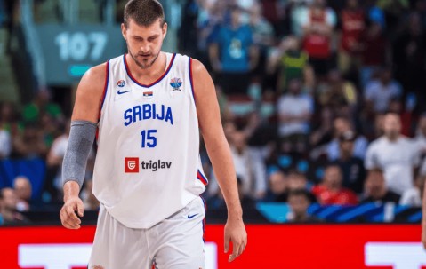 芬兰爆冷淘汰塞尔维亚！约基奇33+8马尔卡宁29+8