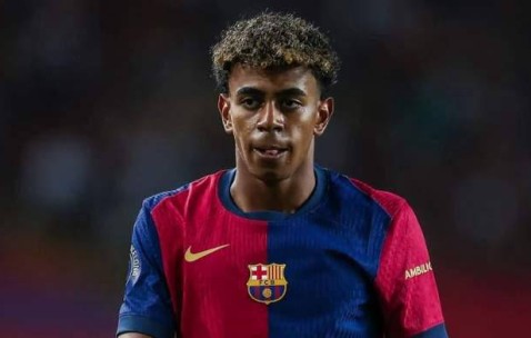 亚尔迎来巴萨100场重要里程碑，开启职业生涯新篇章