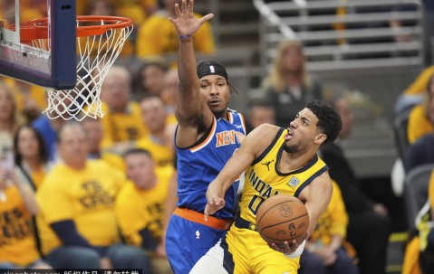 哈利伯顿32+15+12 步行者再胜尼克斯总分3-1