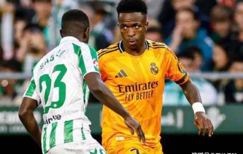 中场瘫痪、前场低迷、防线崩裂，皇马三线崩盘就在眼前？