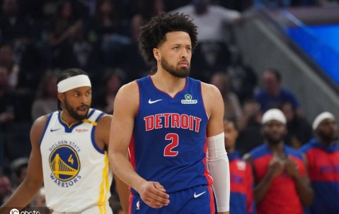 有点离谱！勇士主场误报火警 球迷们撤离后又回归