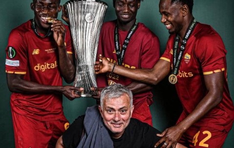 因扎吉受邀执教利雅得新月，2000万欧元年薪成关键