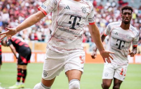 拜仁4-2胜弗拉门戈，迎战巴黎圣日耳曼，德甲劲旅防守问题需解决